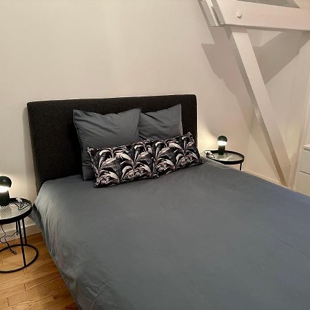 Bel Appartement Avec Parking Au Coeur De Reims Luaran gambar
