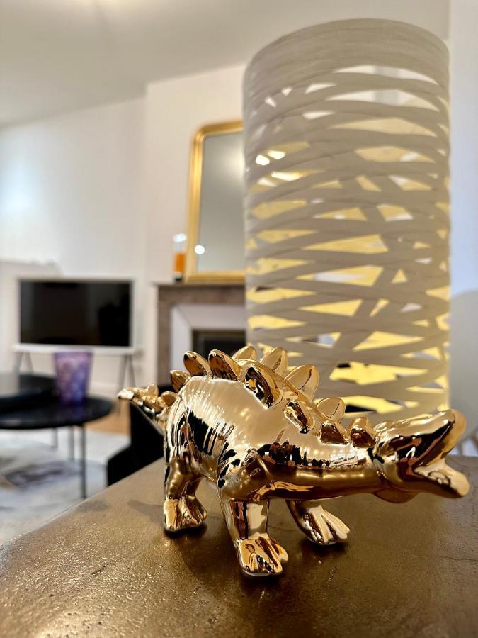 Bel Appartement Avec Parking Au Coeur De Reims Luaran gambar