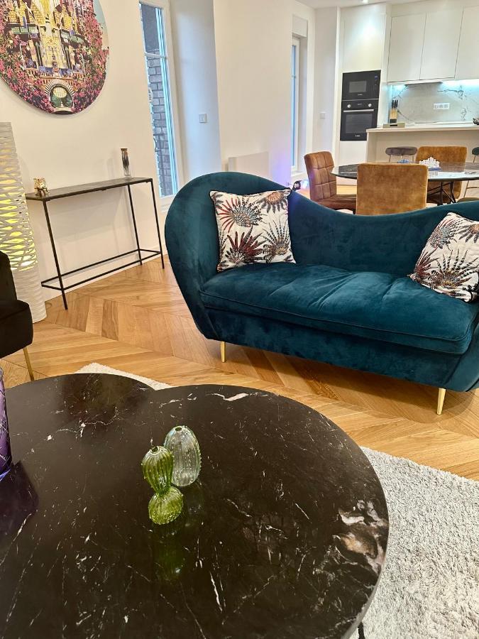 Bel Appartement Avec Parking Au Coeur De Reims Luaran gambar